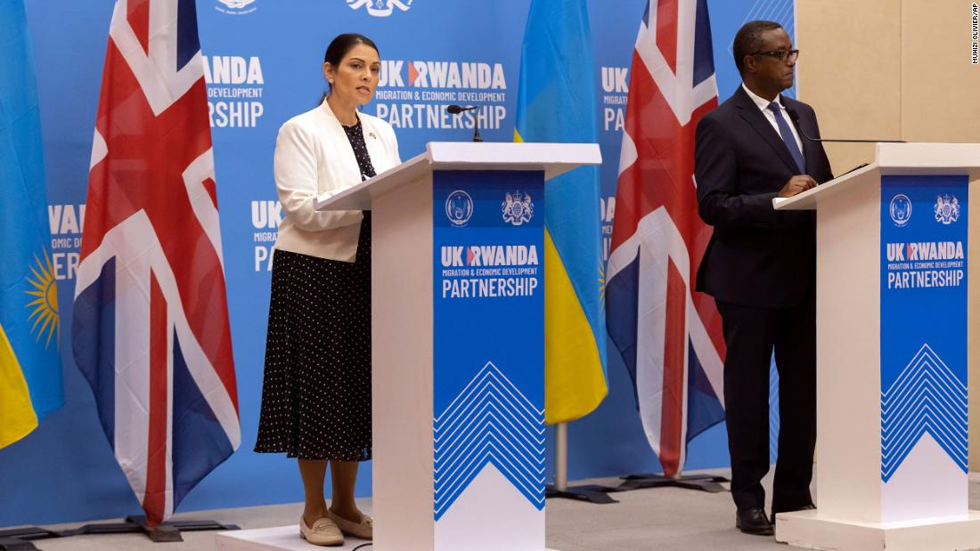 Accordo sui migranti tra Regno Unito e Ruanda: il Regno Unito annuncia un piano controverso per inviare richiedenti asilo in Ruanda