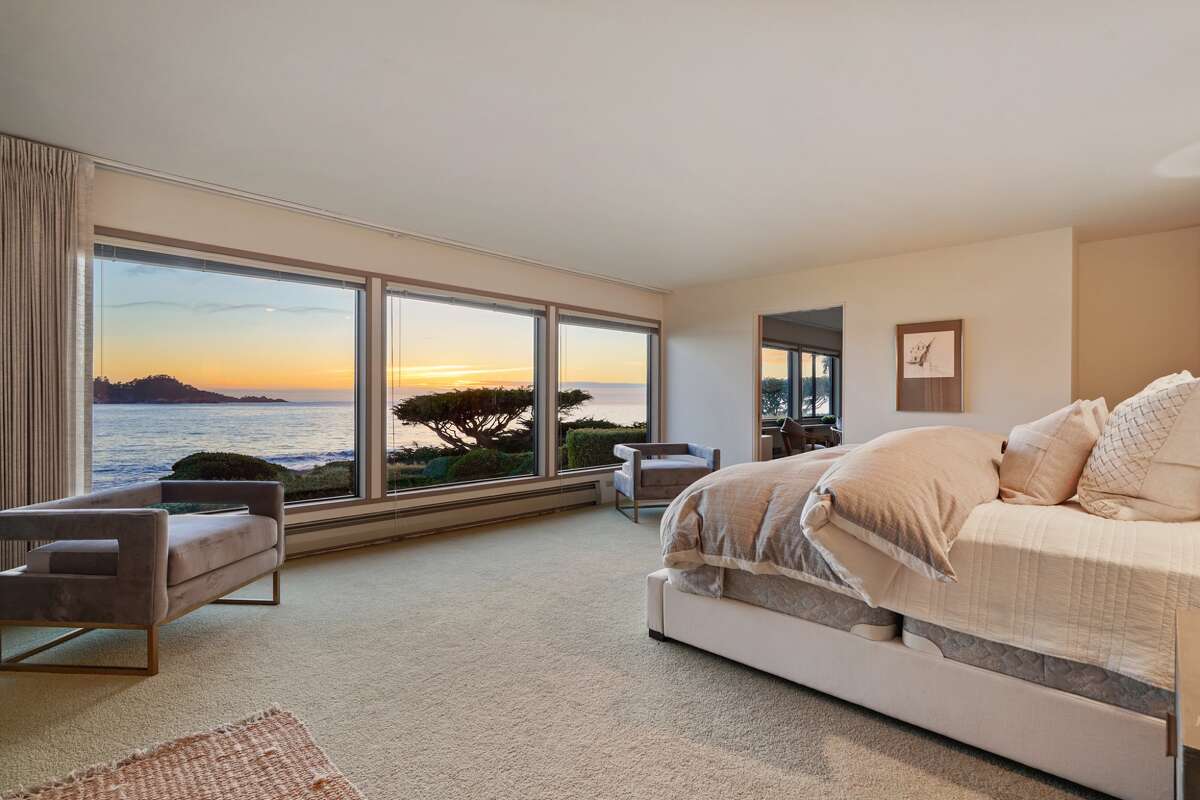 La casa di Betty White a Carmel, in California, è stata venduta per 10,775 milioni di dollari.
