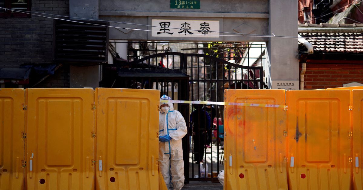 Il blocco di Shanghai si intensifica dopo il nuovo picco di casi di COVID asintomatici