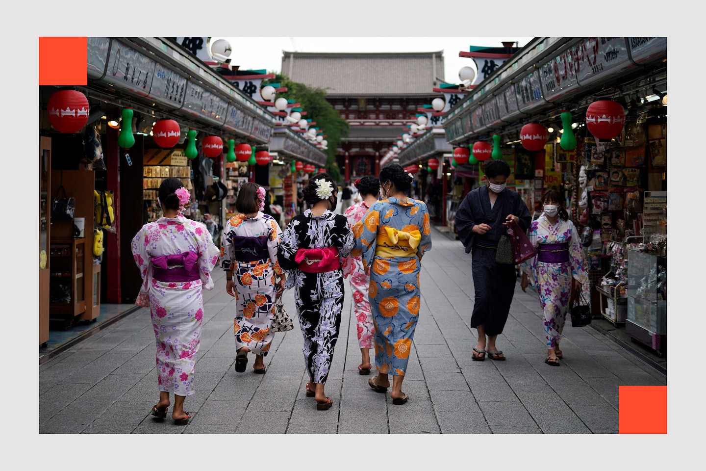 Il Giappone riceverà turisti di ritorno da 98 paesi