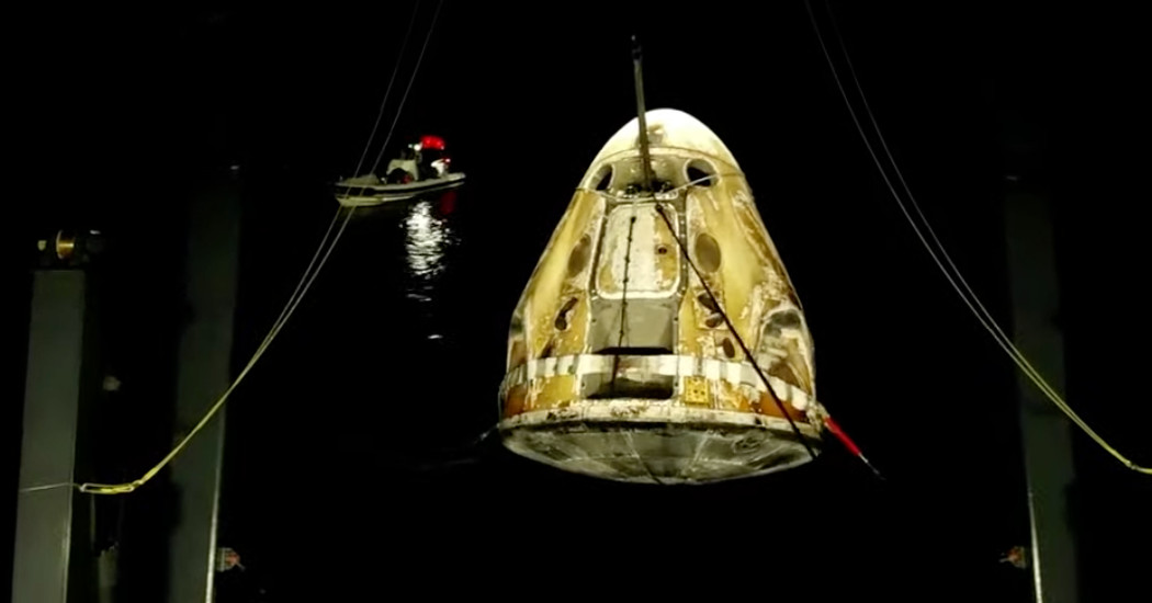 SpaceX è riuscita a riportare quattro astronauti dalla Stazione Spaziale Internazionale