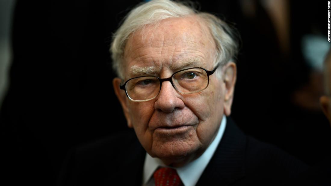 Asta di Warren Buffett: qualcuno ha pagato $ 19 milioni per un pranzo a base di bistecca