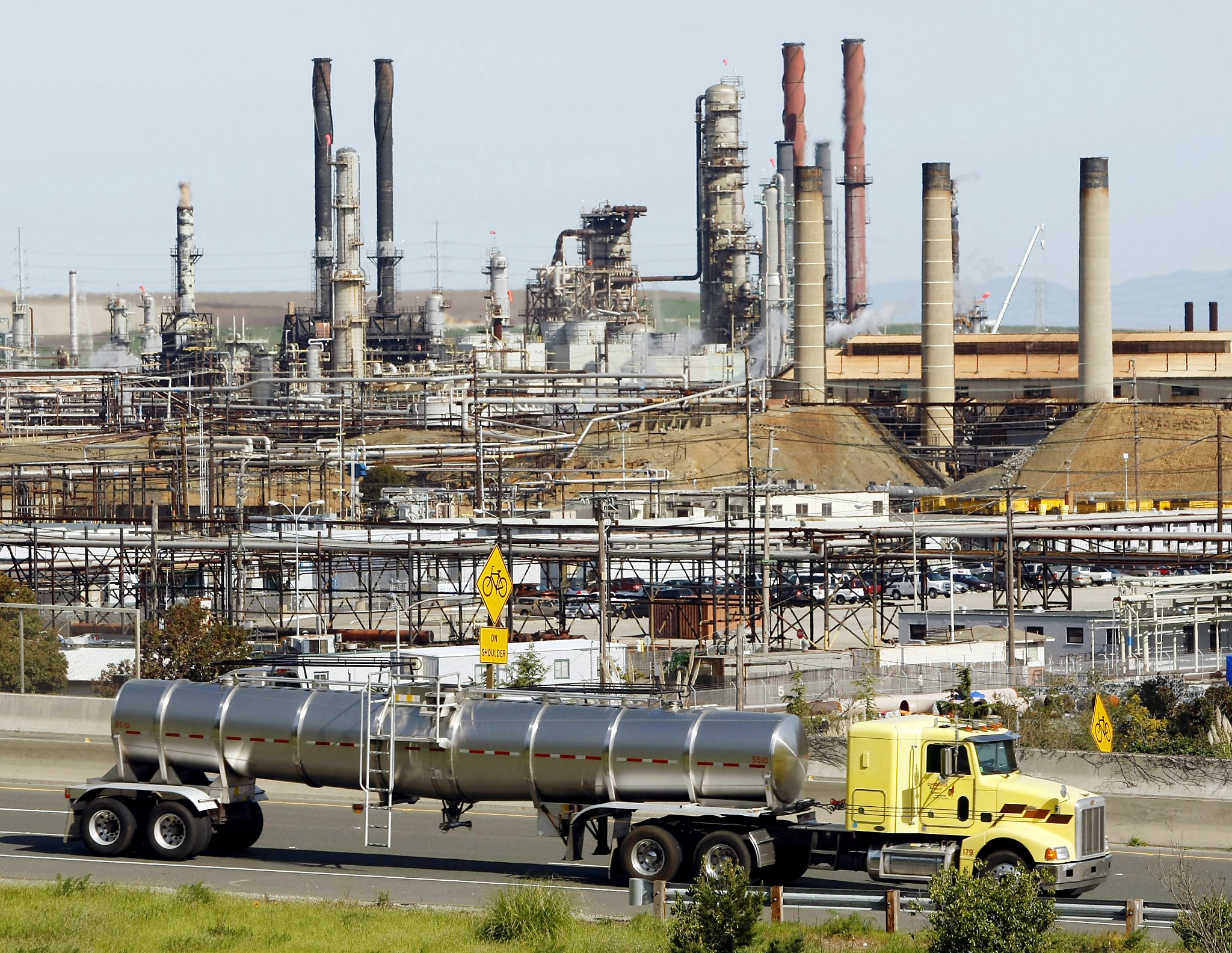 La Chevron vende il quartier generale della Bay Area e paga i lavoratori per trasferirsi in Texas