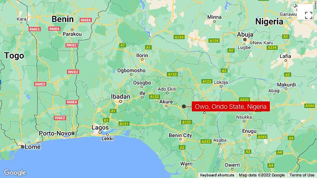 Decine di morti nella sparatoria di massa della chiesa nigeriana, afferma il legislatore locale
