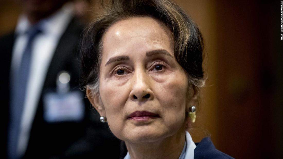 La giunta militare birmana trasforma il processo di Aung San Suu Kyi in una prigione