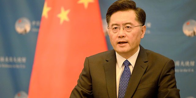 L'ambasciatore cinese negli Stati Uniti Chen Gang ha rilasciato una dichiarazione in un webinar tenuto congiuntamente dall'Ambasciata cinese e dai Consolati generali negli Stati Uniti per celebrare il 110° anniversario della Rivoluzione del 1911, il 13 ottobre 2021 a Washington, DC.