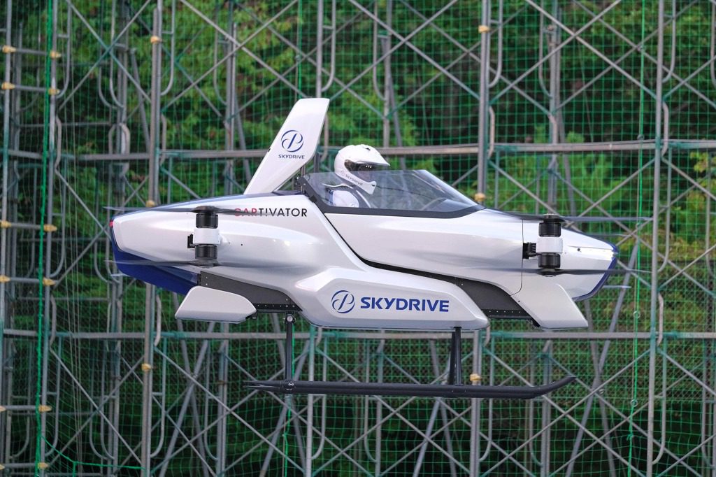 Un prototipo di auto volante testato da un'azienda giapponese nel settembre 2020.