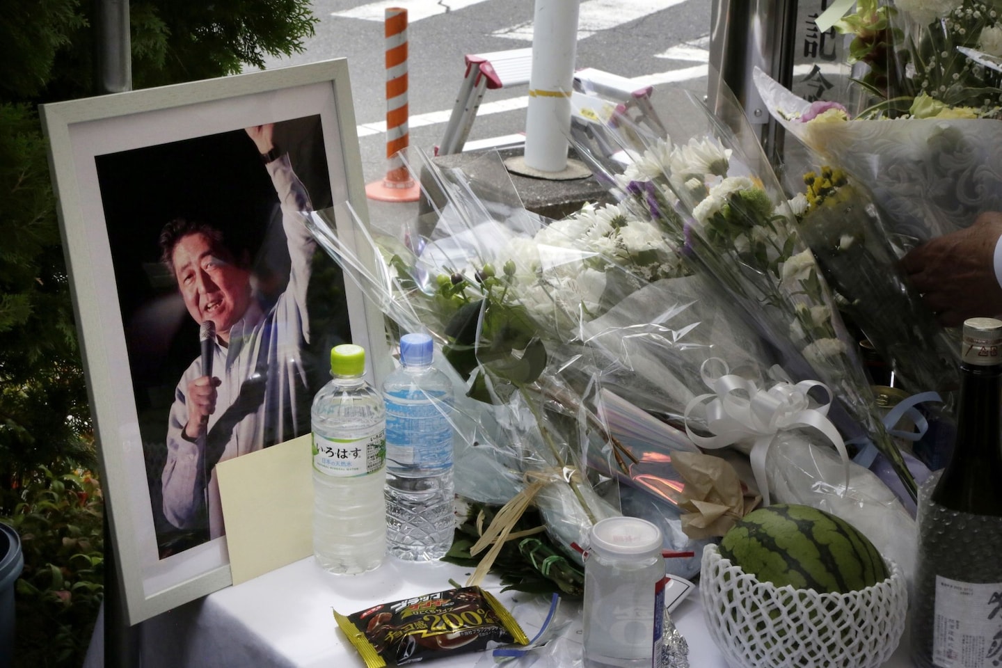 Blinken si è fermato in Giappone per rendere omaggio a Shinzo Abe dopo l'assassinio