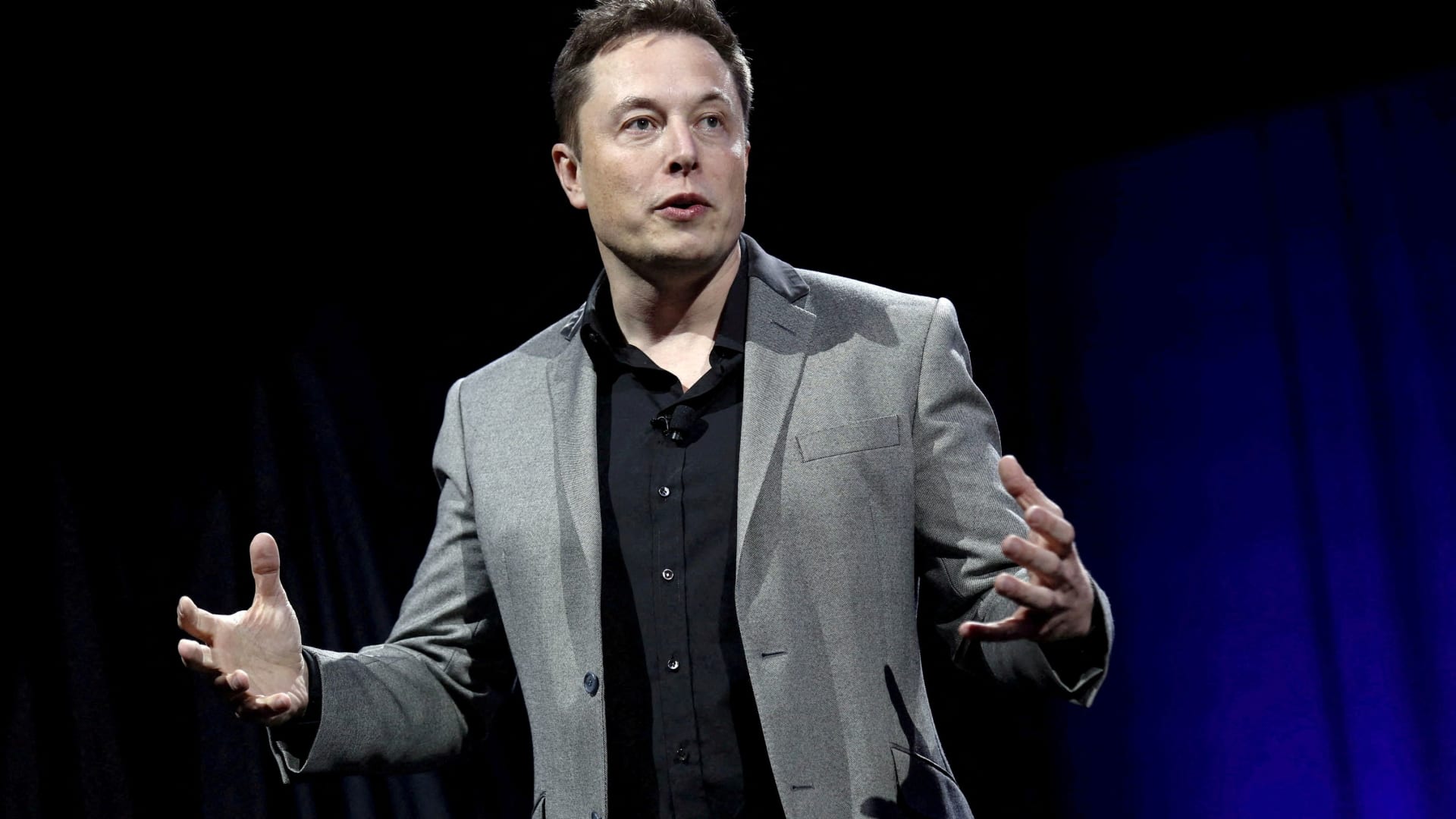 Elon Musk chiede al tribunale di negare la richiesta di Twitter di un processo rapido
