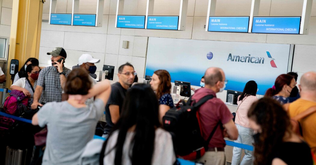 Migliaia di voli in ritardo o cancellati poiché il viaggio inizia il 4 luglio