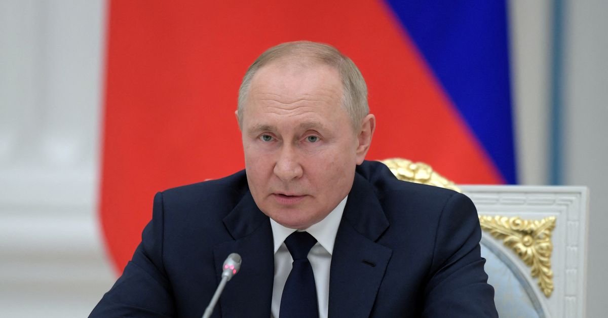Putin dice che la Russia ha appena iniziato in Ucraina e che i colloqui di pace diventeranno più difficili con il tempo