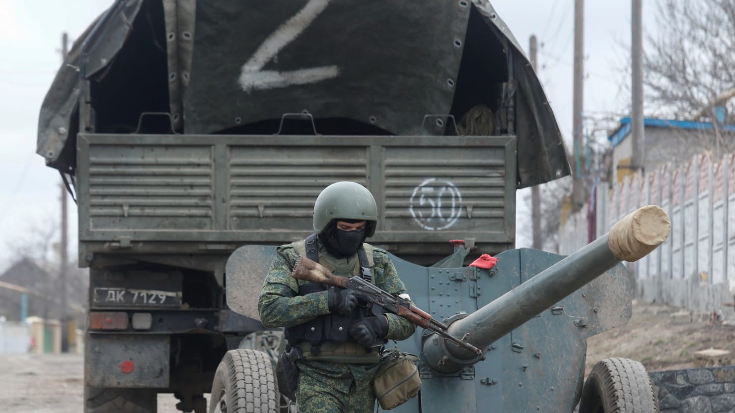 Rapporto: centinaia di truppe russe sono trattenute negli scantinati per essersi rifiutate di combattere