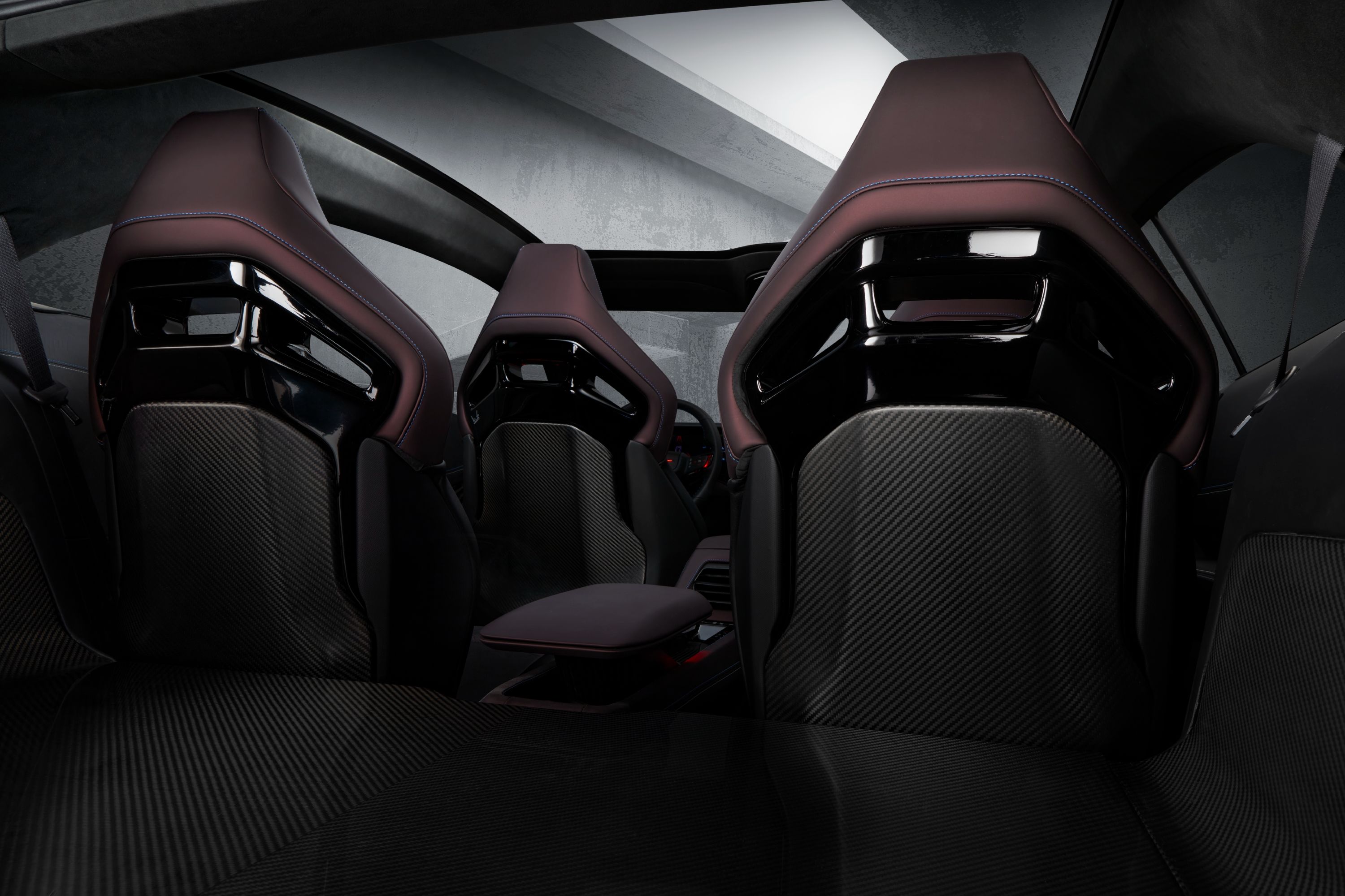 Tetto panoramico Dodge Charger Daytona SRT Concept