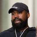 Kanye West afferma che gli attacchi dimagranti a Lizzo sono un piano malvagio di genocidio nero