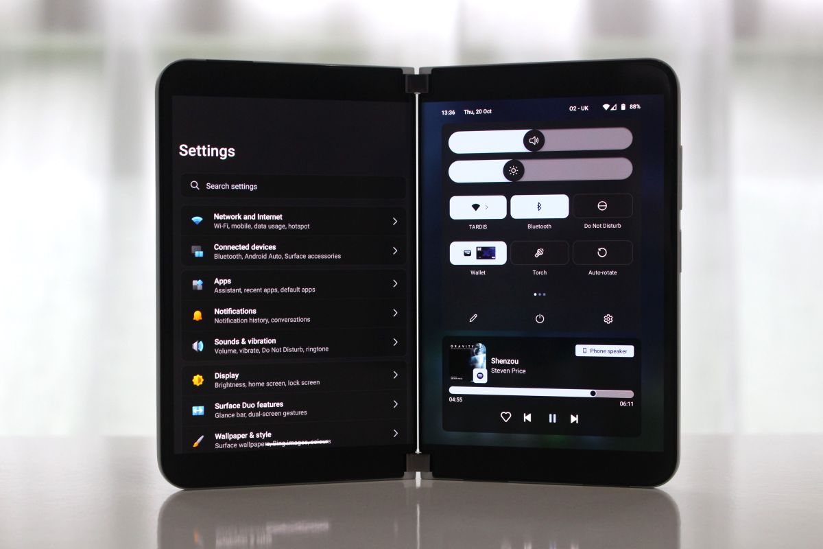 Android 12L per Surface Duo è ora disponibile con una nuova interfaccia utente e altro ancora