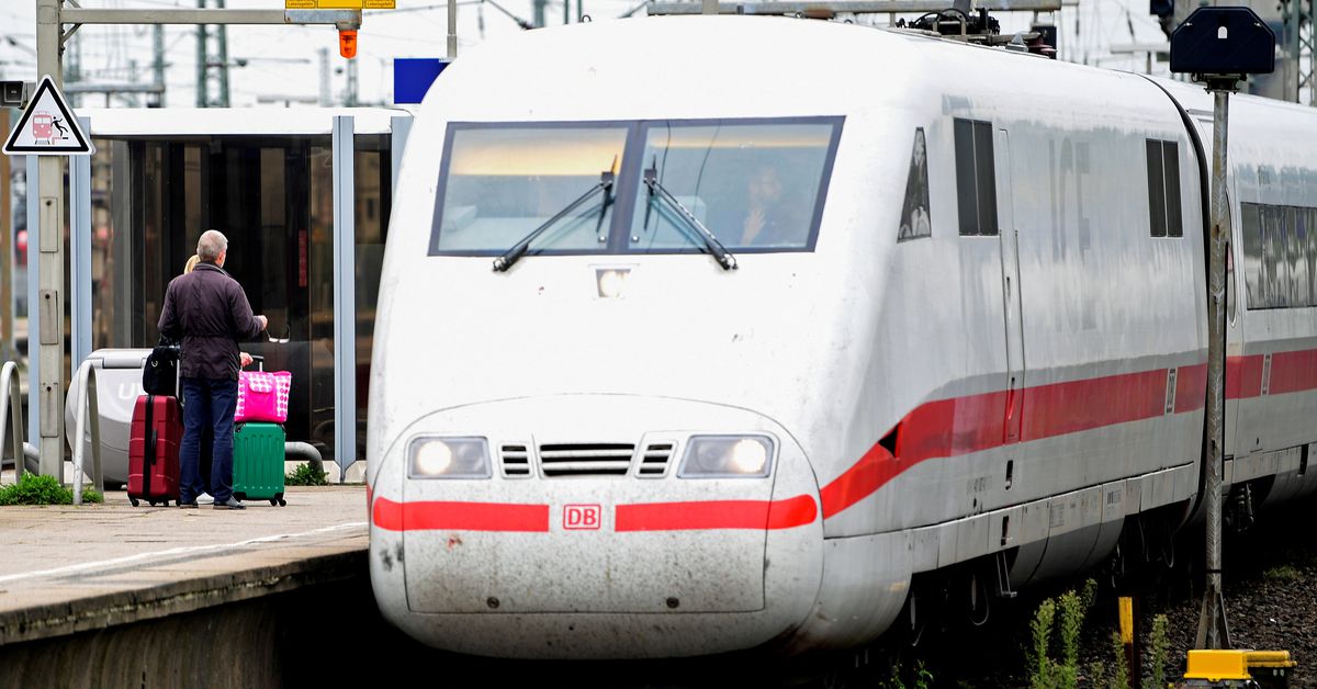 Il sabotaggio "dannoso e mirato" ferma i treni nel nord della Germania
