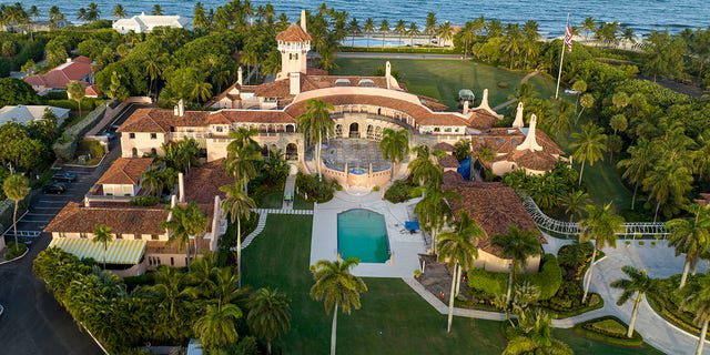 Una foto aerea della tenuta Mar-a-Lago dell'ex presidente Donald Trump a Palm Beach, in Florida, il 10 agosto 2022.