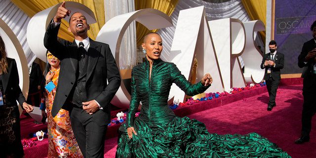 Will Smith e Jada Pinkett Smith arrivano agli Academy Awards domenica 27 marzo 2022 al Dolby Theatre di Los Angeles.