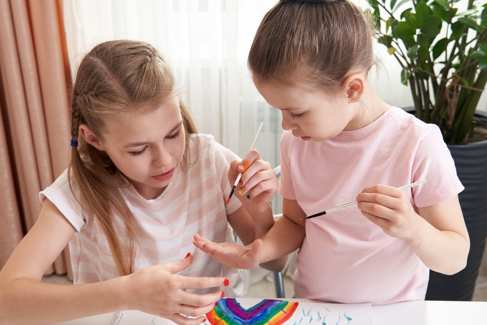 Acrilici Sicuri per Bambini: Consigli per Mantenere le Unghie Sane